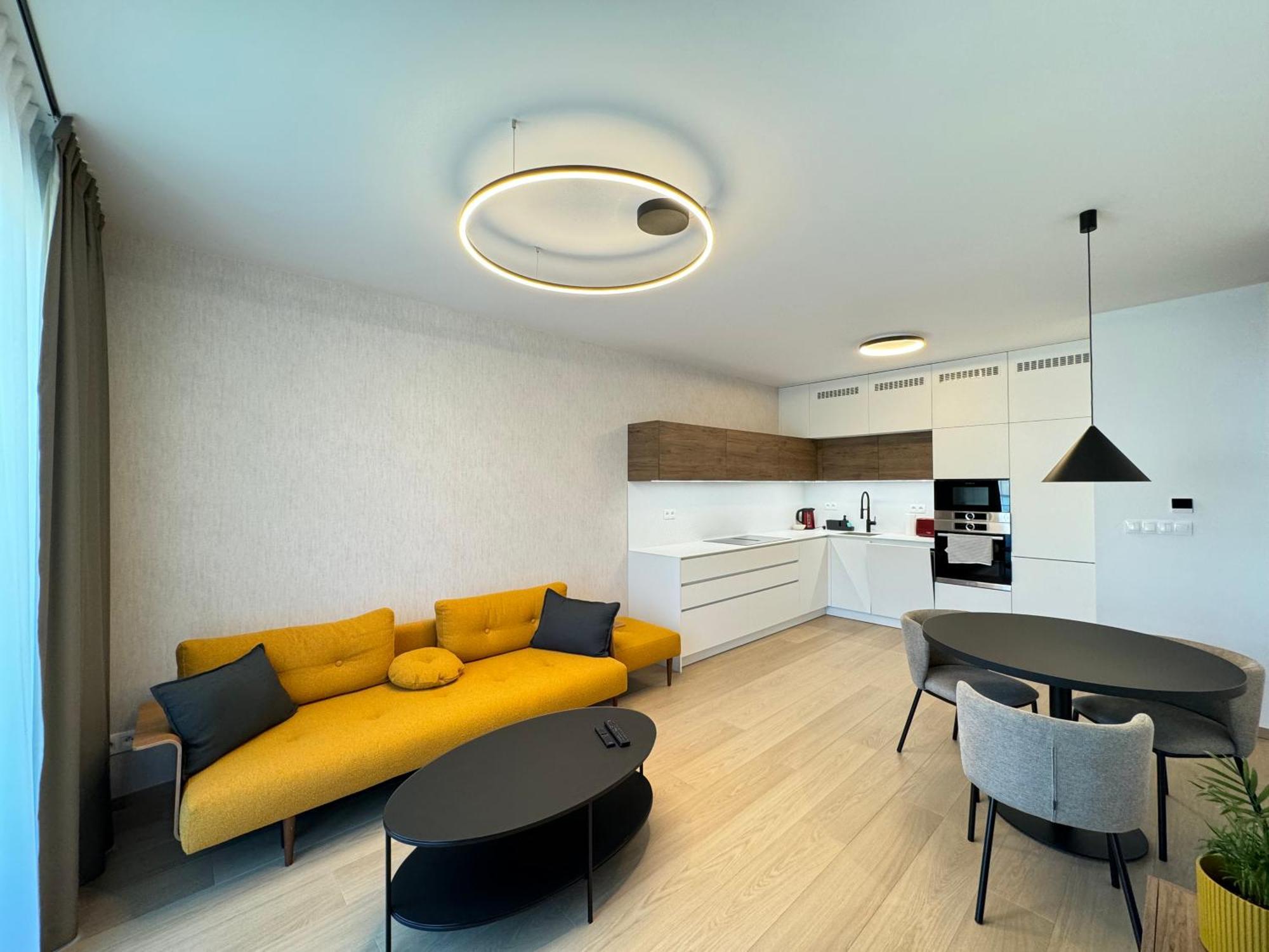 Aurora Apartments Bratislava Bagian luar foto